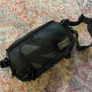 Hex Camera Crossbody Bag
